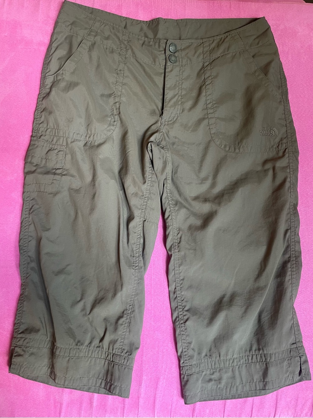 The North Face Olive Green Women's Cropped Cargo Pants